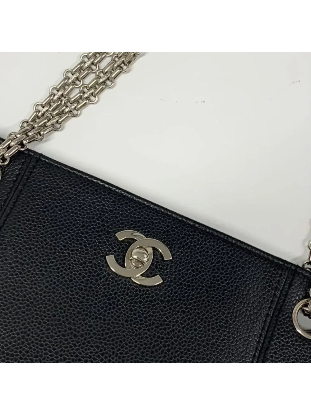 Chanel Caviar Leather CC Logo Chain Tote Black